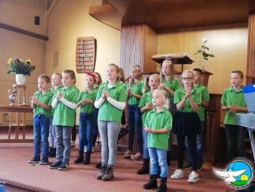 Optreden in de Gereformeerde Kerk Nieuweroord in Noordscheschut